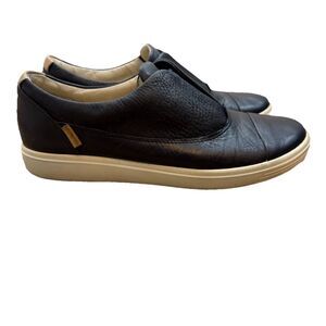 Ecco Women's Soft Sneakers Dark Leather Slip On Comfort Shoes Size 7
